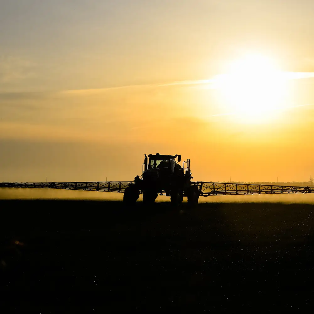 Genesis-spray-fertilizer